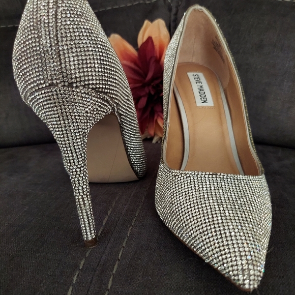 Steve madden size 8 stiletto heels - Picture 5 of 10